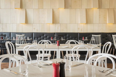 Ibis Adelaide - Lennox Head Accommodation 19