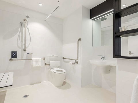 Ibis Adelaide - Lennox Head Accommodation 38