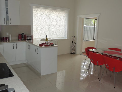 Glenelg - Marina Retreat - Lennox Head Accommodation 10
