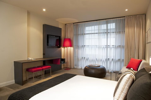 Mantra Hindmarsh Square - Lennox Head Accommodation 1