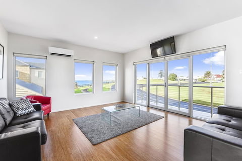 Aloha Waterfront Properties - Lennox Head Accommodation 30