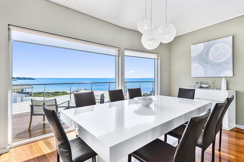 Aloha Waterfront Properties - Lennox Head Accommodation 11