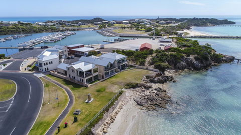 Aloha Waterfront Properties - Lennox Head Accommodation 0