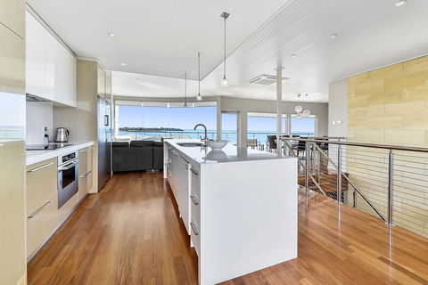 Aloha Waterfront Properties - Lennox Head Accommodation 5