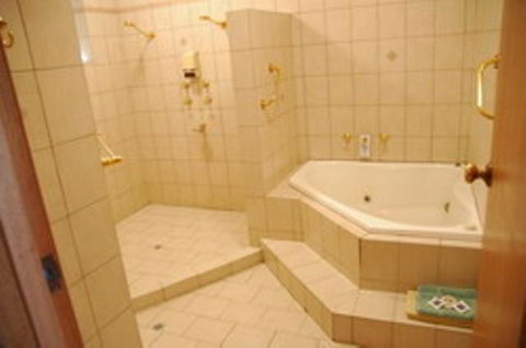 McLaren Vale Motel & Apartments - Lennox Head Accommodation 19