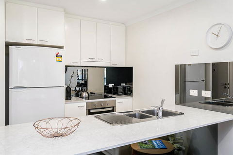 Heart Of Glenelg BnB - Lennox Head Accommodation 6