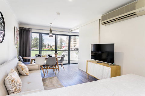 Heart Of Glenelg BnB - Lennox Head Accommodation 8