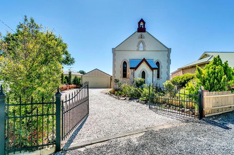 \'THE CHURCH\' Guest Home, Gawler Barossa Region - Lennox Head Accommodation 12