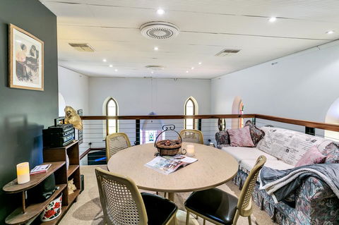 \'THE CHURCH\' Guest Home, Gawler Barossa Region - Lennox Head Accommodation 8