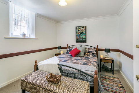\'THE CHURCH\' Guest Home, Gawler Barossa Region - Lennox Head Accommodation 4