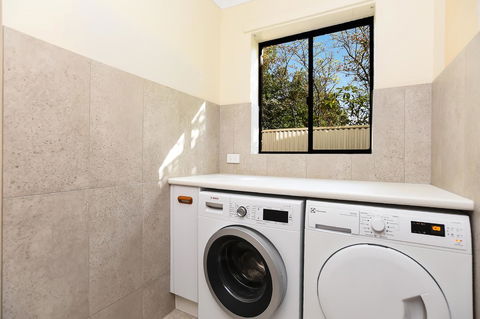 Port Of Call - Port Willunga - C21 SouthCoast Holidays - Lennox Head Accommodation 19