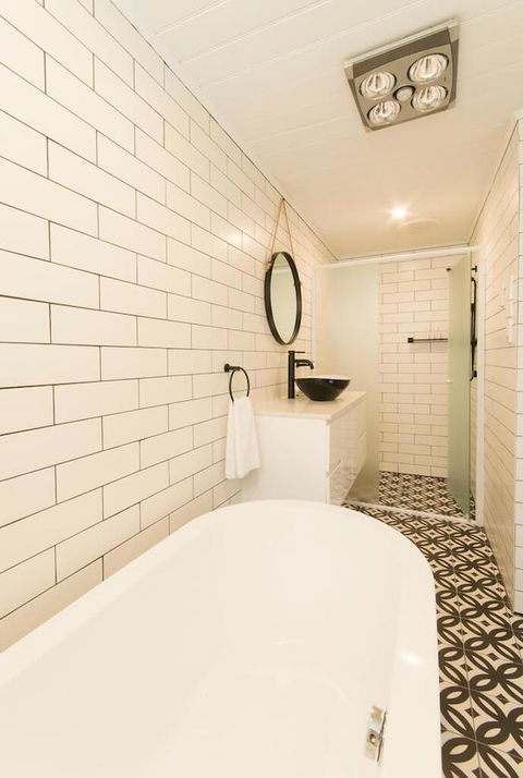 The Manor Basket Range - Lennox Head Accommodation 1