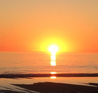 Adelaide - Semaphore Beach Front - Lennox Head Accommodation