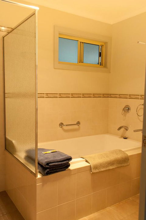 Admirals Inn - Lennox Head Accommodation 20