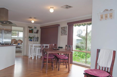Admirals Inn - Lennox Head Accommodation 7