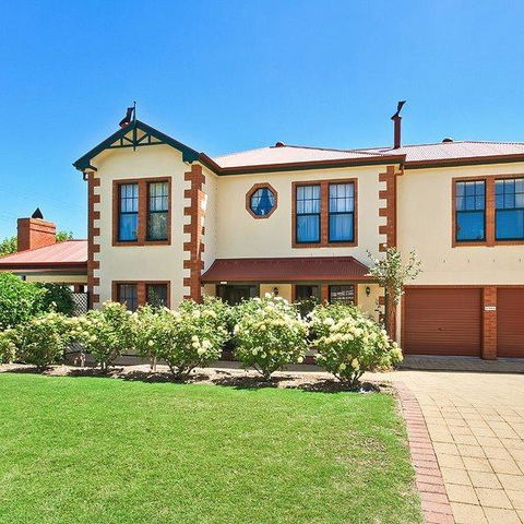 Wine And Roses Bed And Breakfast - Lennox Head Accommodation 0