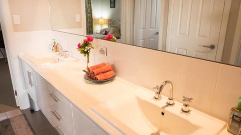 Rezare House Bed & Breakfast - Lennox Head Accommodation 21