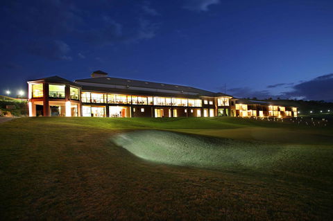 Lady Bay Hotel - Lennox Head Accommodation 0