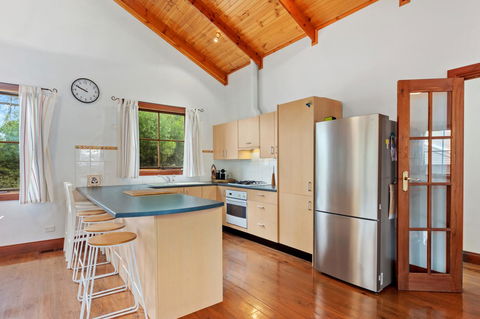 The Log Cabin - 47 Jetty Road - Lennox Head Accommodation 10
