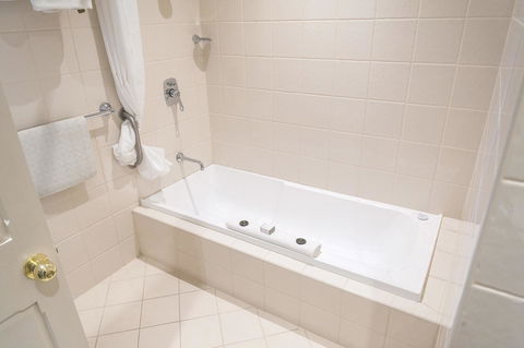 Serafino McLaren Vale - Lennox Head Accommodation 6