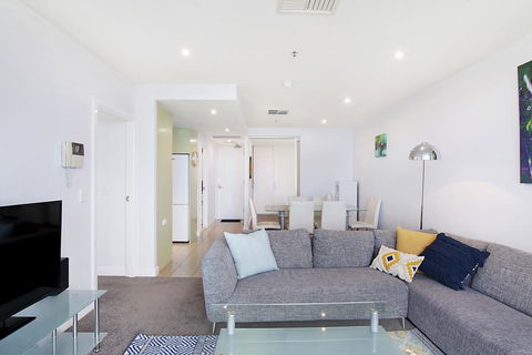 Beachside Luxury & Comfort, Ocean Views In Glenelg - Lennox Head Accommodation 10