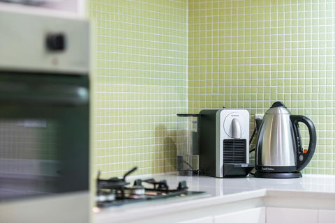 Beachside Luxury & Comfort, Ocean Views In Glenelg - Lennox Head Accommodation 15