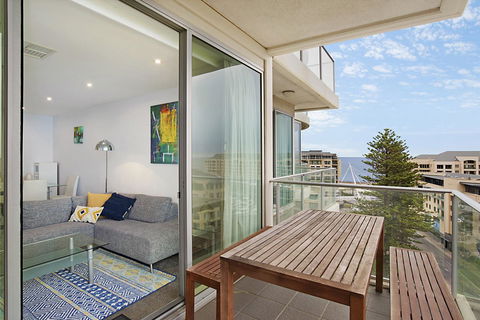 Beachside Luxury & Comfort, Ocean Views In Glenelg - Lennox Head Accommodation 1