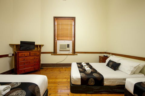 City Centre Motel Hotel - Lennox Head Accommodation 1