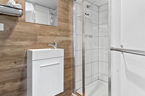 Murray River Queen - Lennox Head Accommodation 9