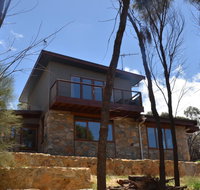 Of Stone and Wood Guesthouse - Lennox Head Accommodation