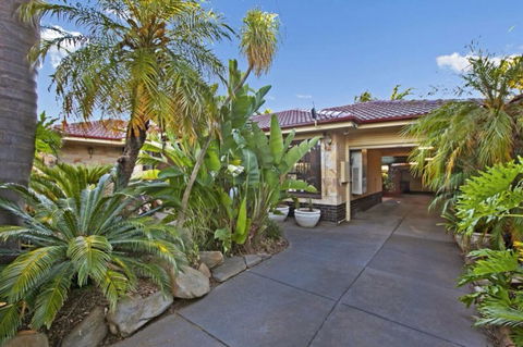 The Palms - Lennox Head Accommodation 7
