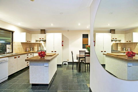 The Palms - Lennox Head Accommodation 14