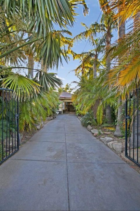 The Palms - Lennox Head Accommodation 6