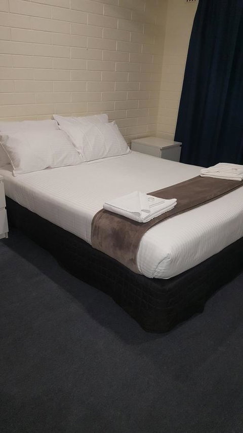 Lockleys Hotel - Lennox Head Accommodation 6