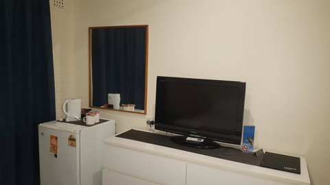 Lockleys Hotel - Lennox Head Accommodation 8