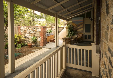 Yankalilla Bay Homestead - Lennox Head Accommodation 5