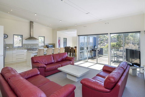 Saar River House - Lennox Head Accommodation 1