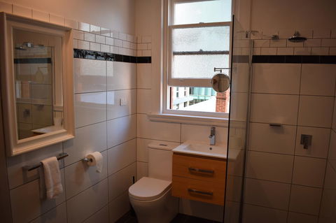 Ambassadors Hotel - Lennox Head Accommodation 18