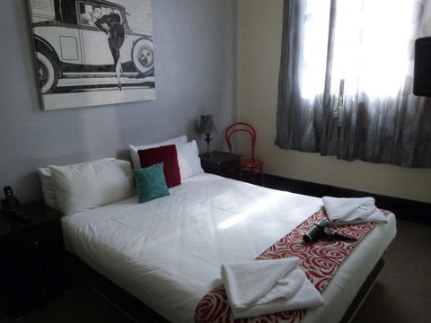 Ambassadors Hotel - Lennox Head Accommodation 1