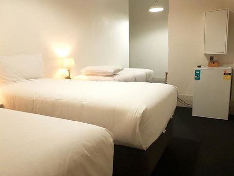 Ambassadors Hotel - Lennox Head Accommodation 5
