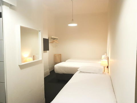 Ambassadors Hotel - Lennox Head Accommodation 3