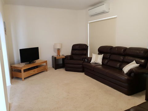 South Shores - Lennox Head Accommodation 9