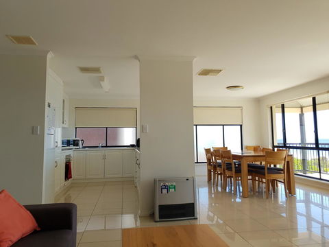 South Shores - Lennox Head Accommodation 10