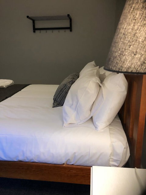 Cornwall Hotel - Lennox Head Accommodation 9