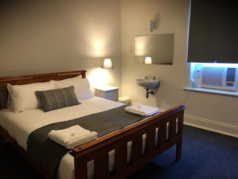 Cornwall Hotel - Lennox Head Accommodation 17