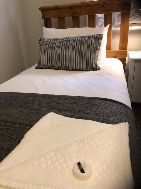 Cornwall Hotel - Lennox Head Accommodation 11