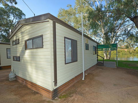 Echo Holiday Parks - Renmark - Lennox Head Accommodation 24