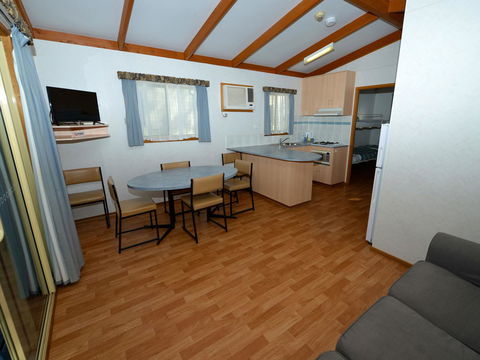 Echo Holiday Parks - Renmark - Lennox Head Accommodation 15