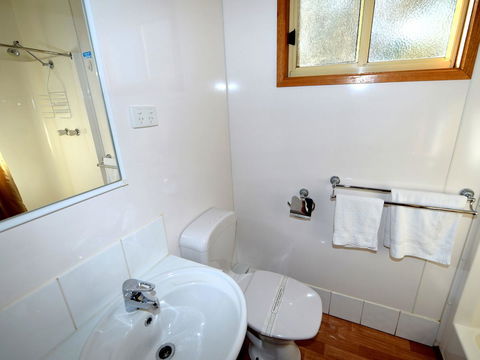 Echo Holiday Parks - Renmark - Lennox Head Accommodation 14