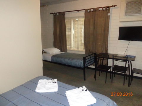 Adelaide Backpackers And Travellers Inn - Lennox Head Accommodation 14